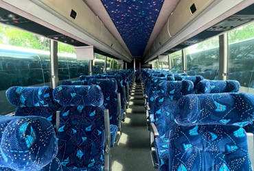 best-charter-bus-company-Toronto